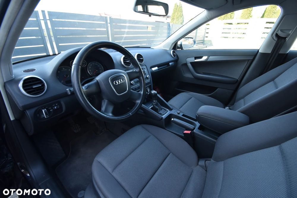 Audi A3 Sportback 1.6 TDI Attraction - 18