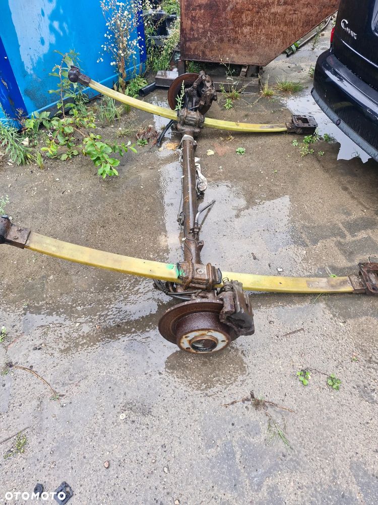 Belka zawieszenia tył - Renault Master II - 1