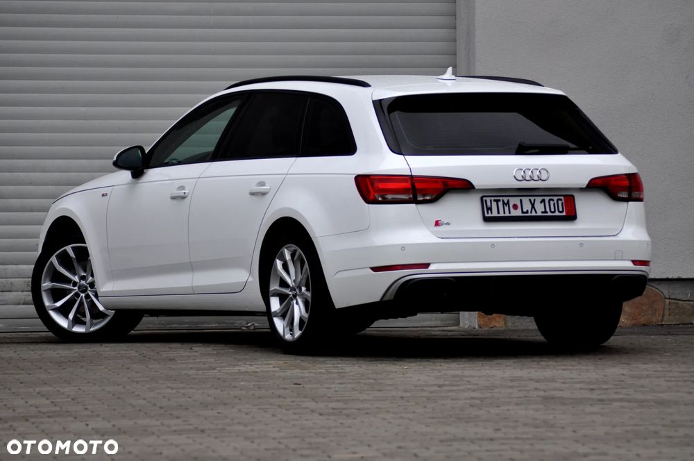 Audi A4 - 5