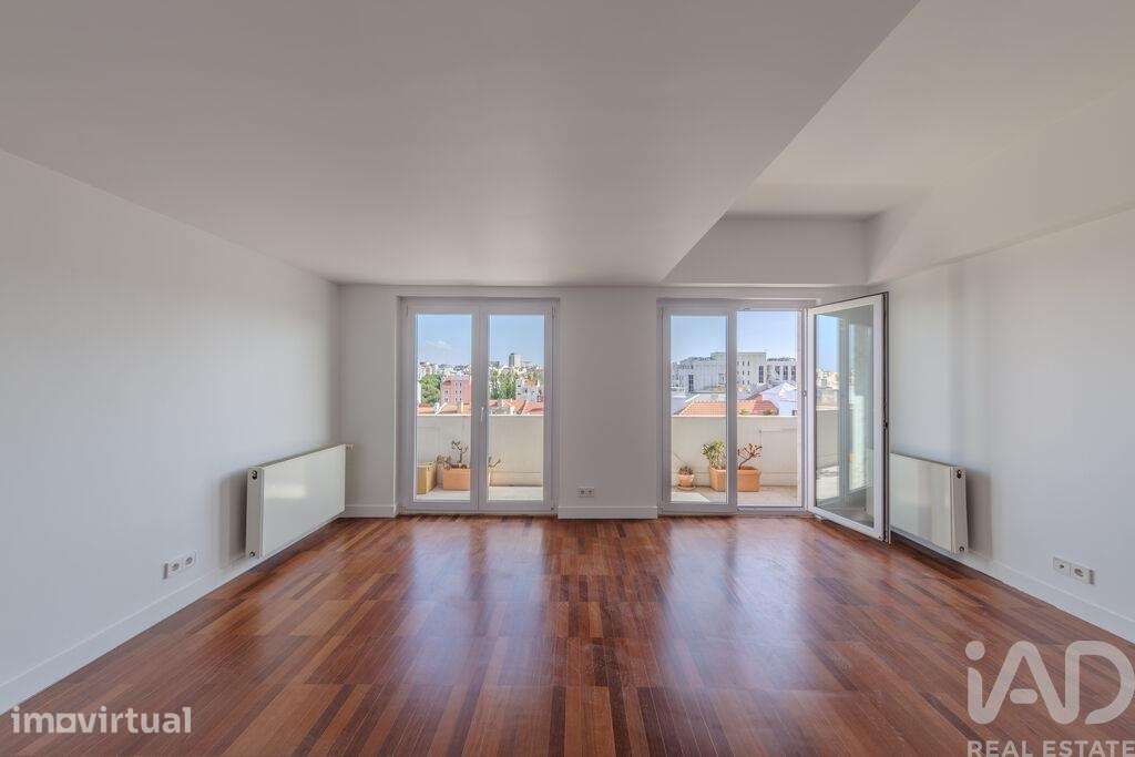 Apartamento T3 em Avenidas Novas - Grande imagem: 5/30