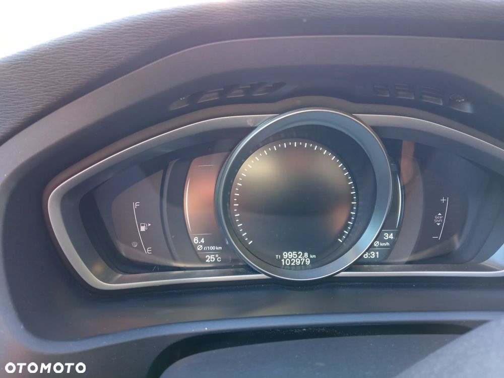 Volvo V40 D2 Kinetic - 6