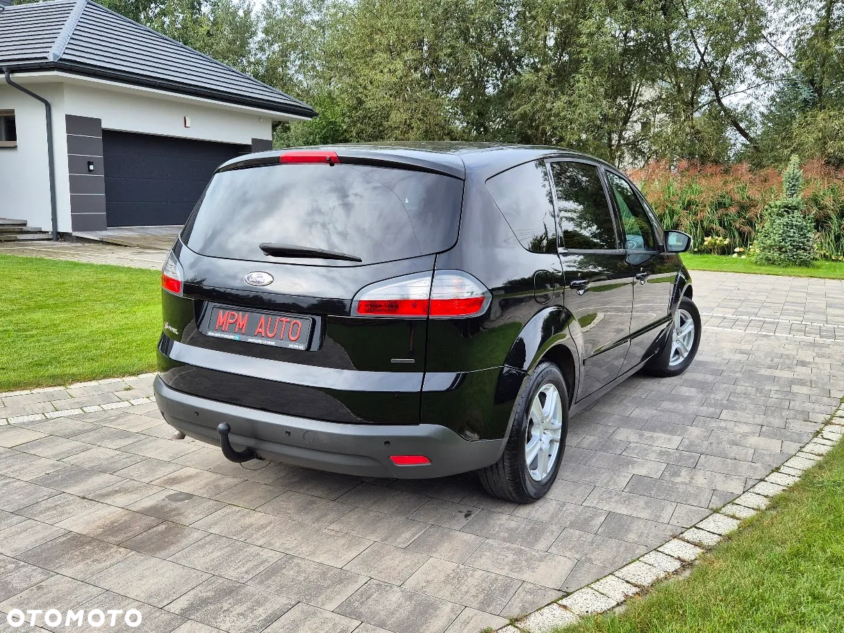 Ford S-Max - 9