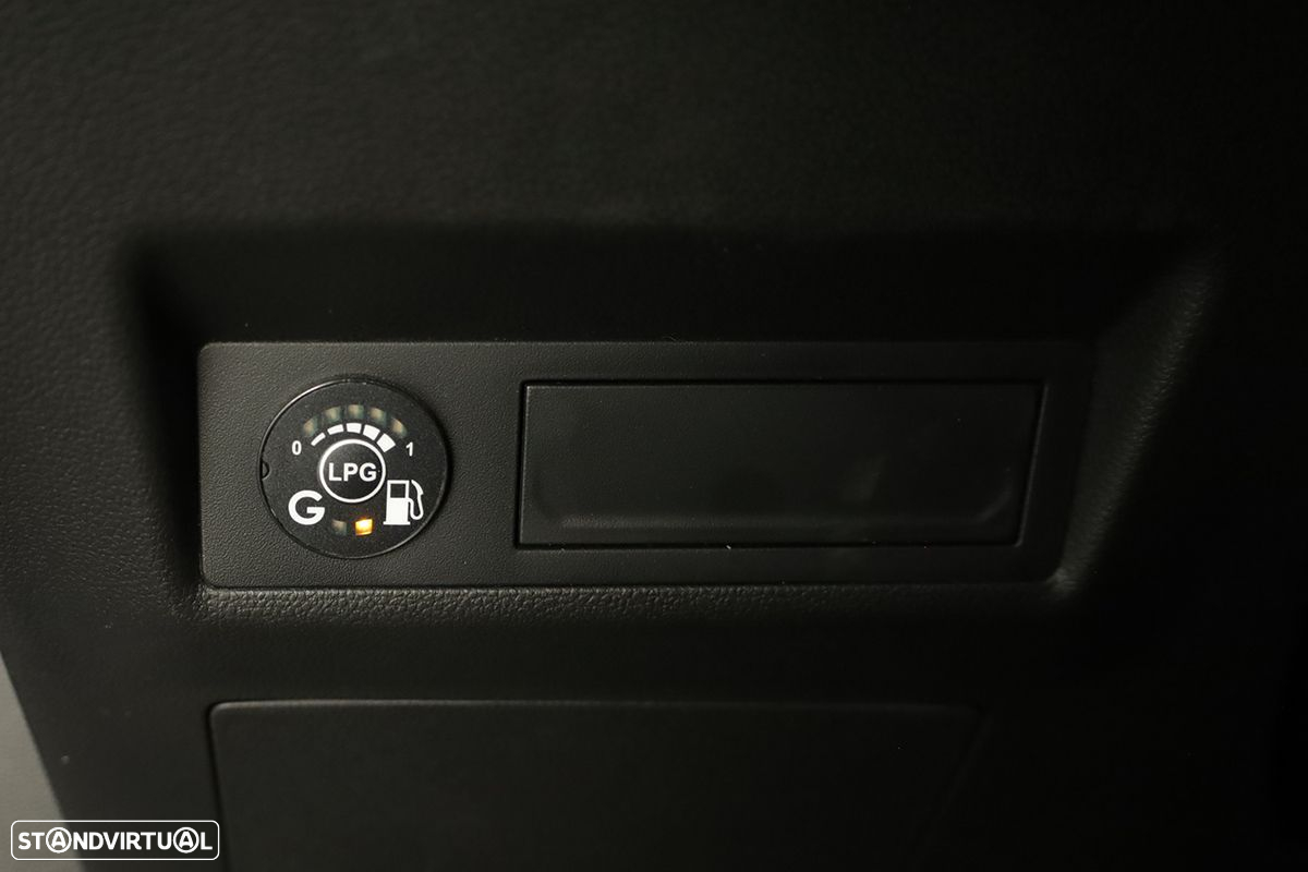 Renault Captur 1.0 TCe Techno Bi-Fuel - 21