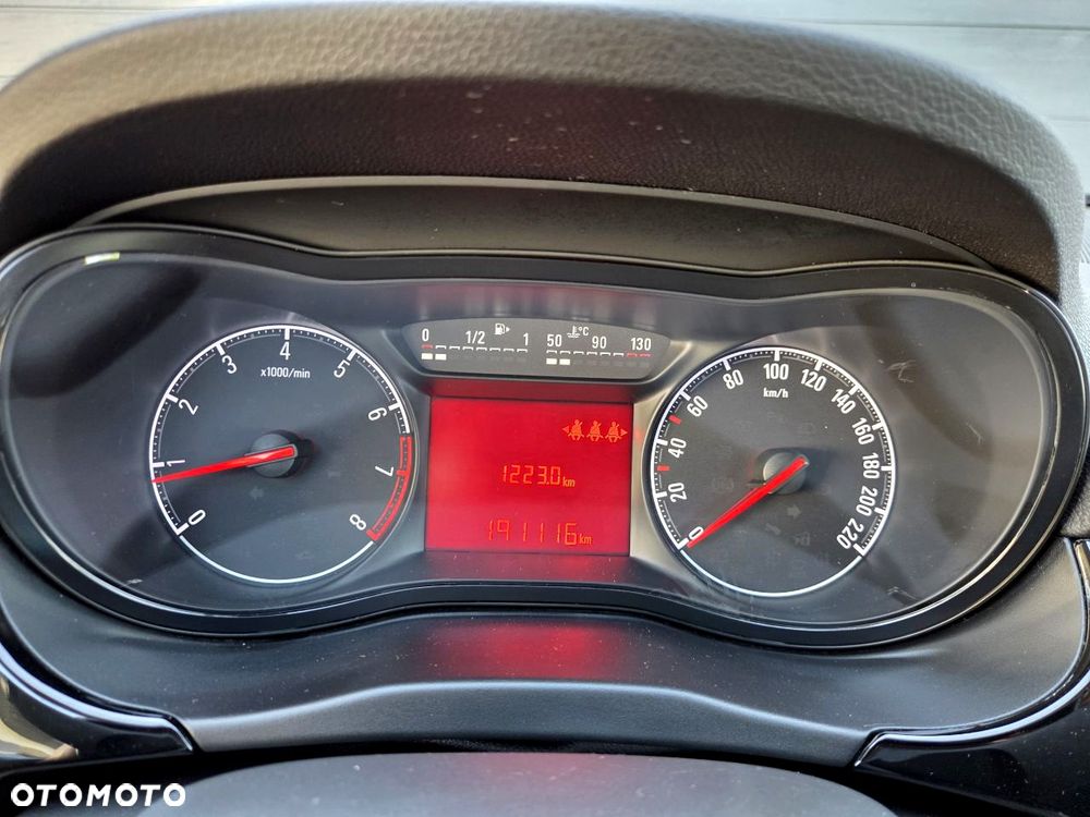 Opel Corsa - 33
