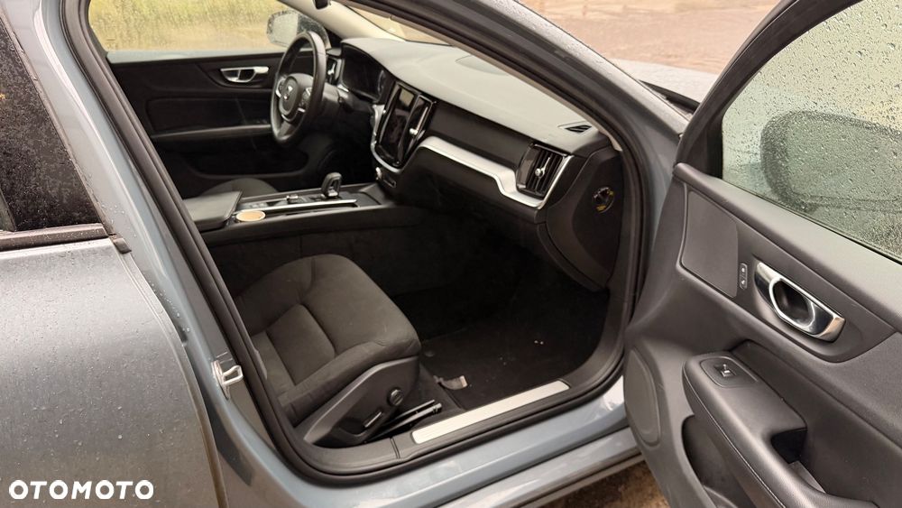 Volvo V60 B3 B Momentum Pro - 10