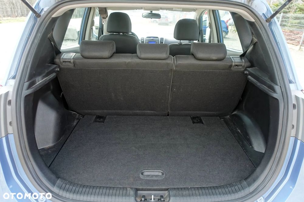 Hyundai ix20 1.6 Trend - 19