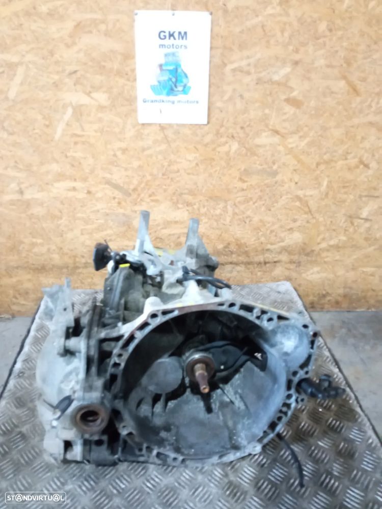 Caixa de 6 velocidades Citroen C5 2.0Hdi REF: 20MB25 - 5