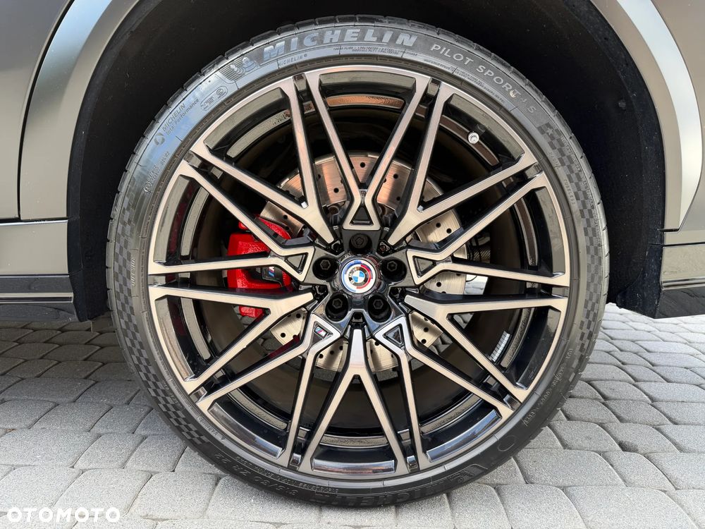 BMW X6M - 15