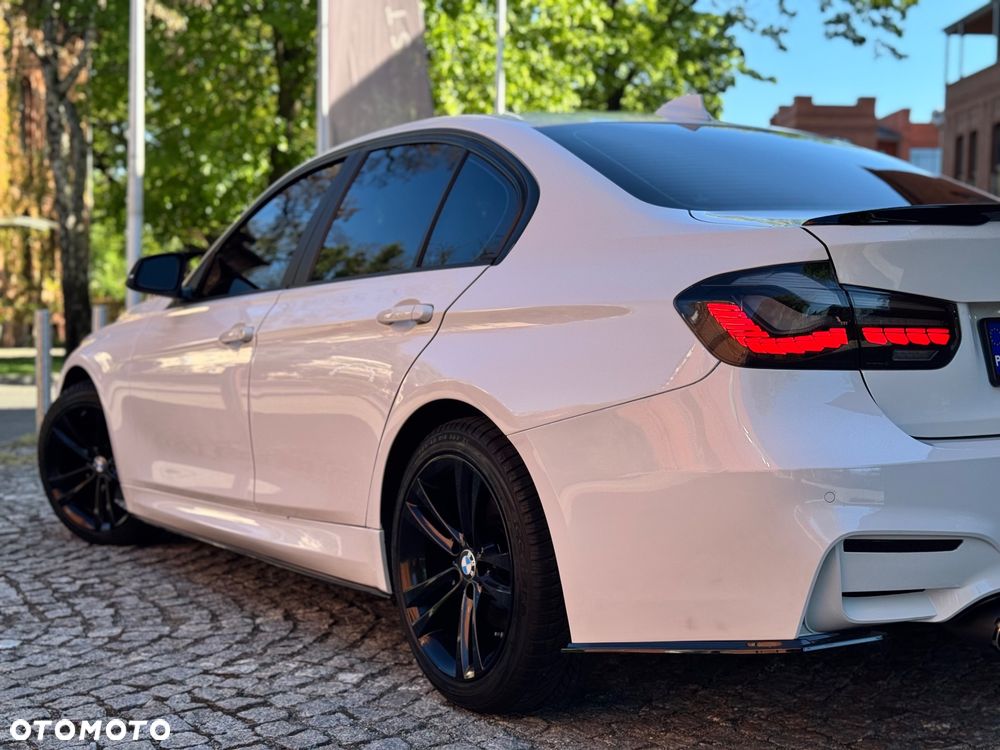 BMW Seria 3 - 16