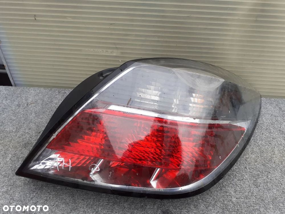 LAMPA TYŁ TYLNA PRAWA OPEL ASTRA III GTC ORYGINAŁ WYSYŁKA! - 1