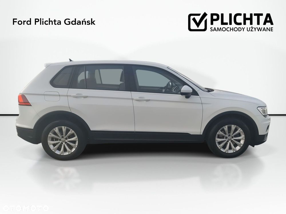 Volkswagen Tiguan - 4