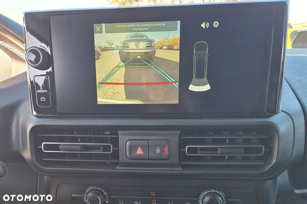 Peugeot Partner Van L2H1 EAT8 1.5 130KM - 11
