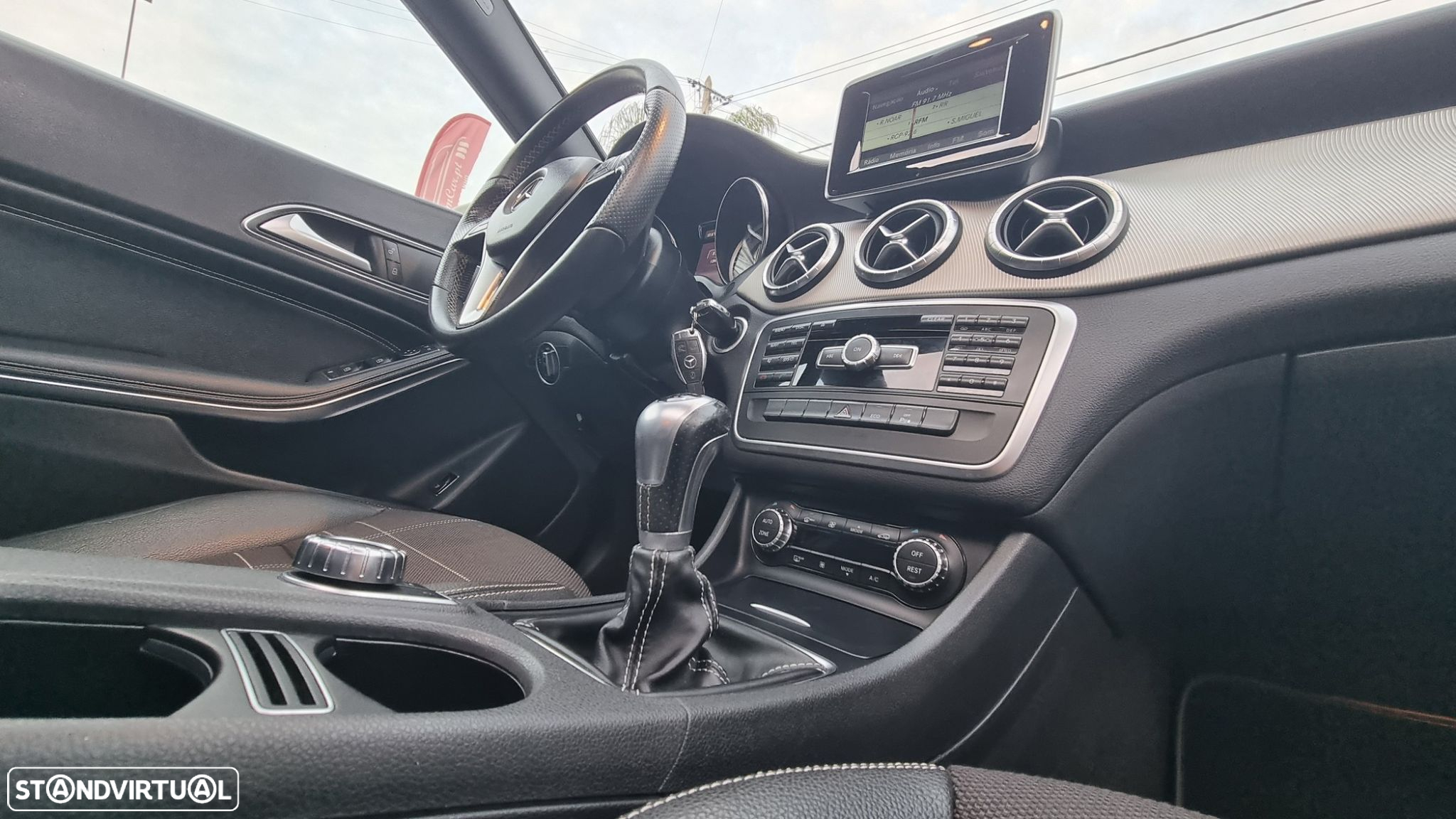 Mercedes-Benz CLA 200 CDi Urban - 21