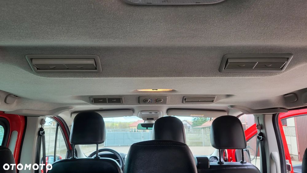 Opel Vivaro - 22