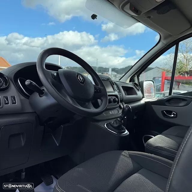 Renault TRAFIC 1.6 DCI GRAND CONFORT 120cv (+iva) - 10