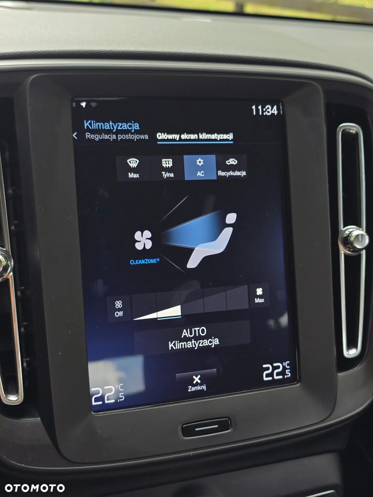 Volvo XC 40 D3 AWD Momentum Pro - 31