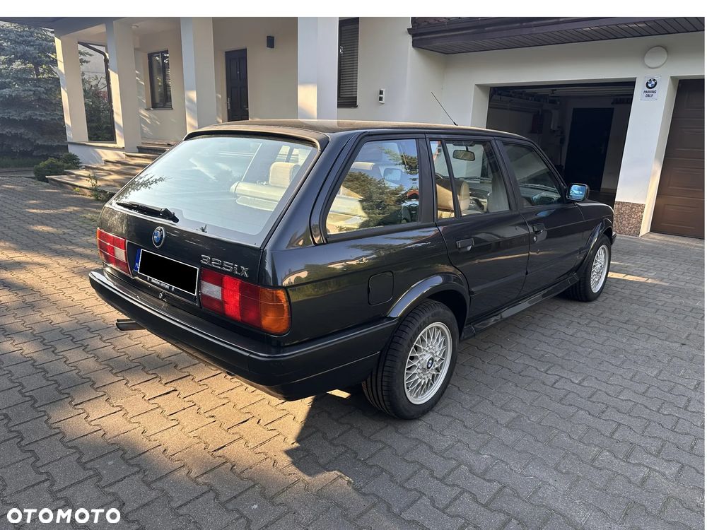 BMW Seria 3 325iX - 14