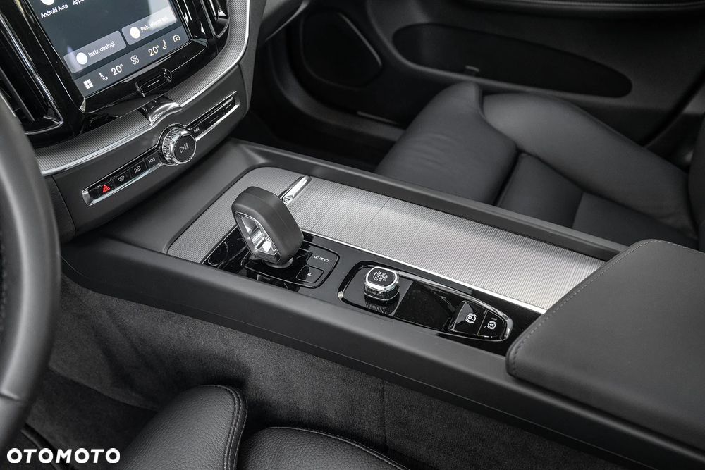 Volvo XC 60 - 23