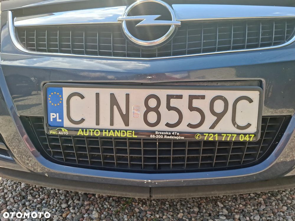 Opel Vectra 1.8 Essentia - 8
