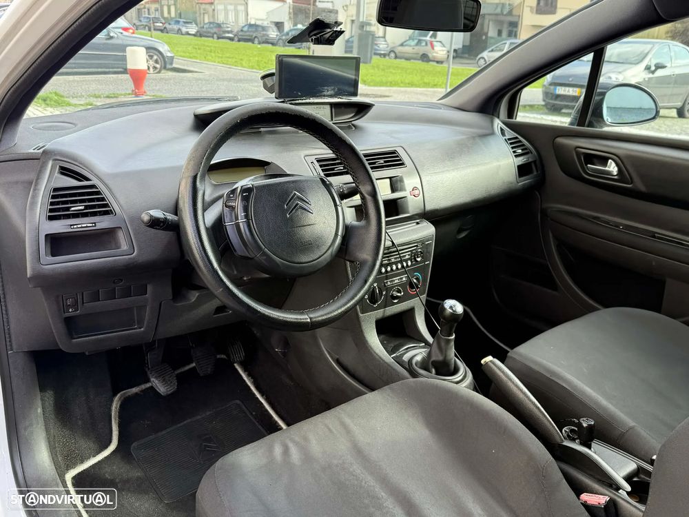 Citroën C4 1.6 HDi VTR - 7