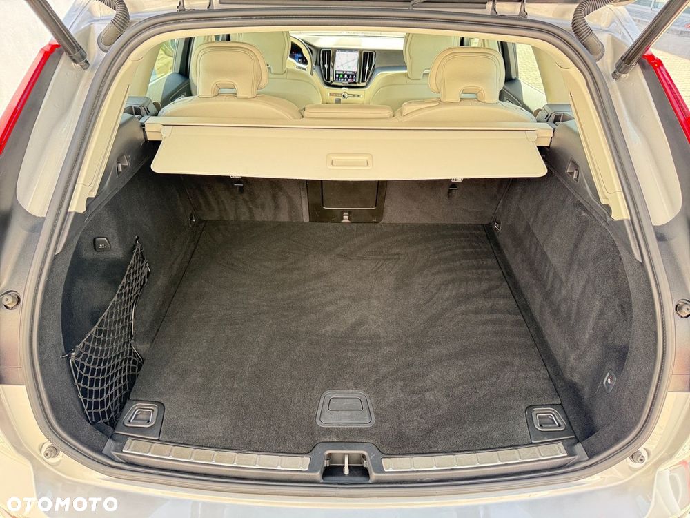 Volvo XC 60 - 29