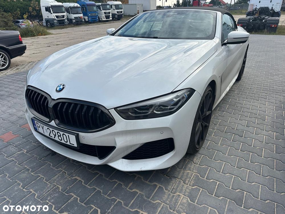 BMW Seria 8 - 1