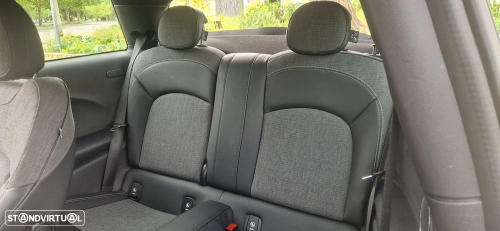 MINI 3 Portas Cooper D 60 Years Chili - 15