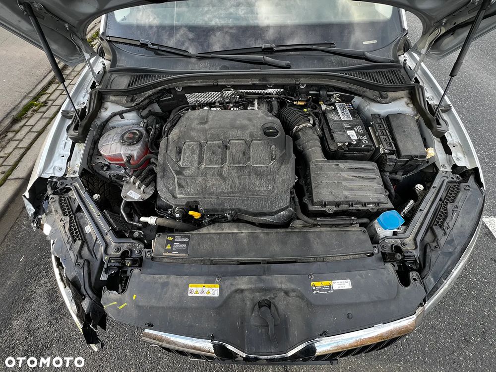 Skoda Superb 2.0 TDI SCR L&K DSG - 12