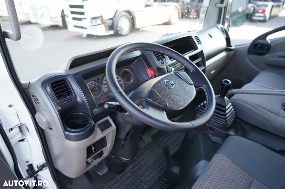 Nissan CABSTAR / ELEVATOR DE 20 DE METRI / GSR E200TE4 / DUBLU / CAPACITATE DE RIDICARE - 200 kg / 4 STABILIZATOARE / - 31