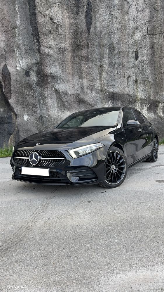 Mercedes-Benz A 250 Limousine - 2