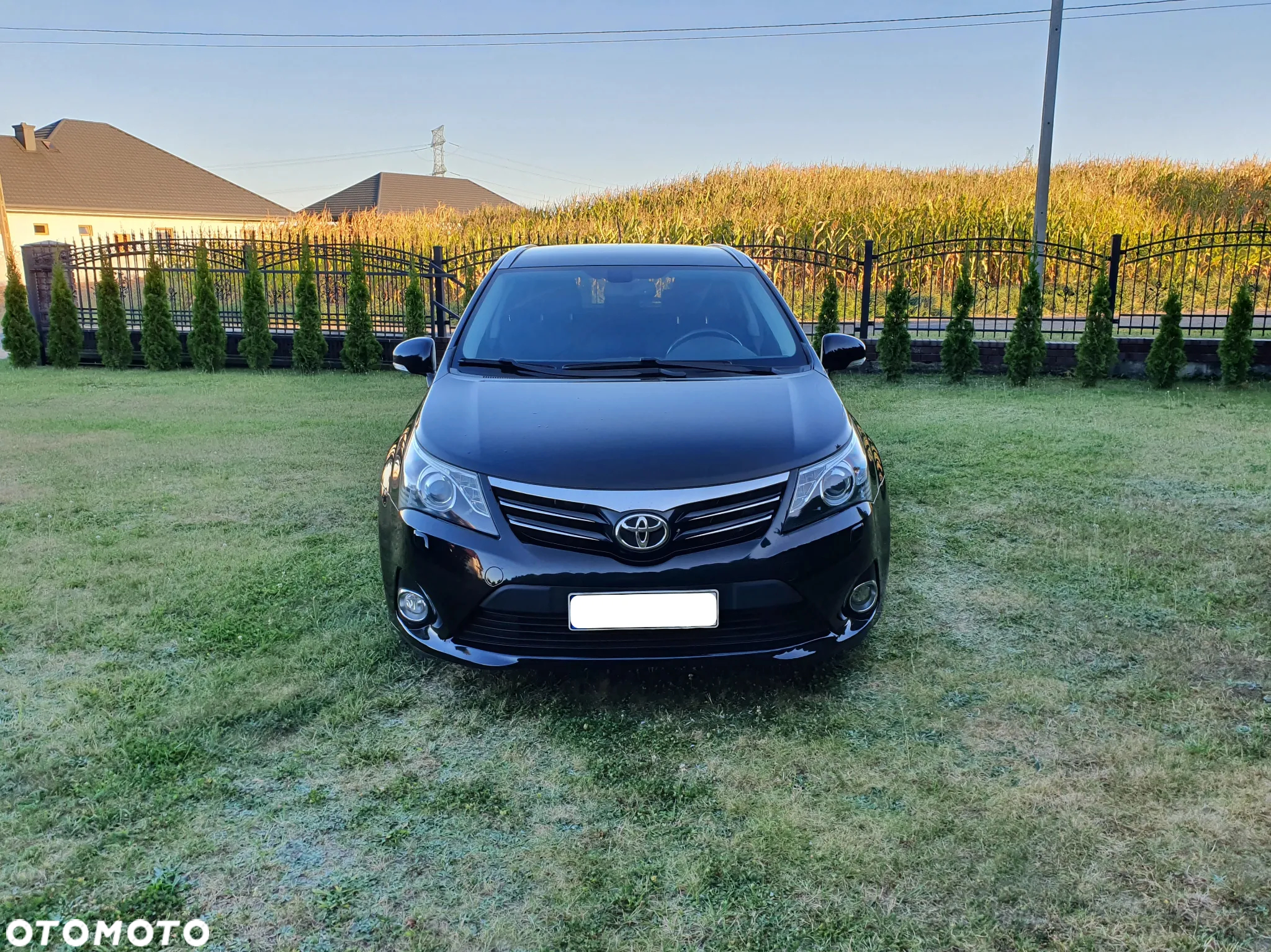Toyota Avensis Combi 1.8 Multidrive S Executive - 5