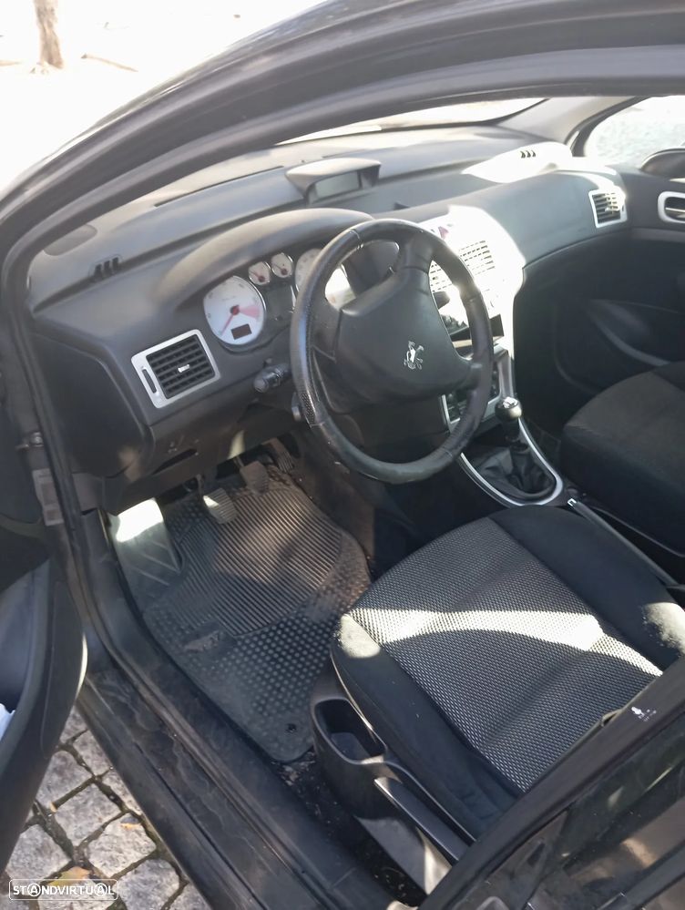 Peugeot 307 1.6 HDi Executive - 5