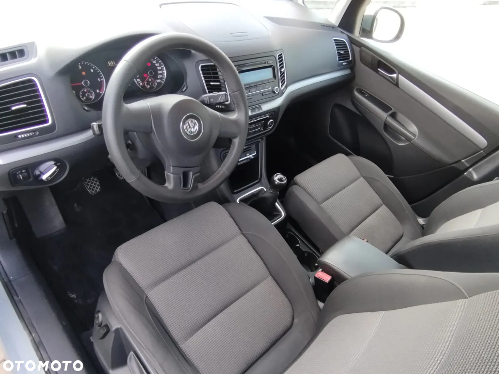 Volkswagen Sharan 2.0 TDI DPF Exclusive Edition II - 13