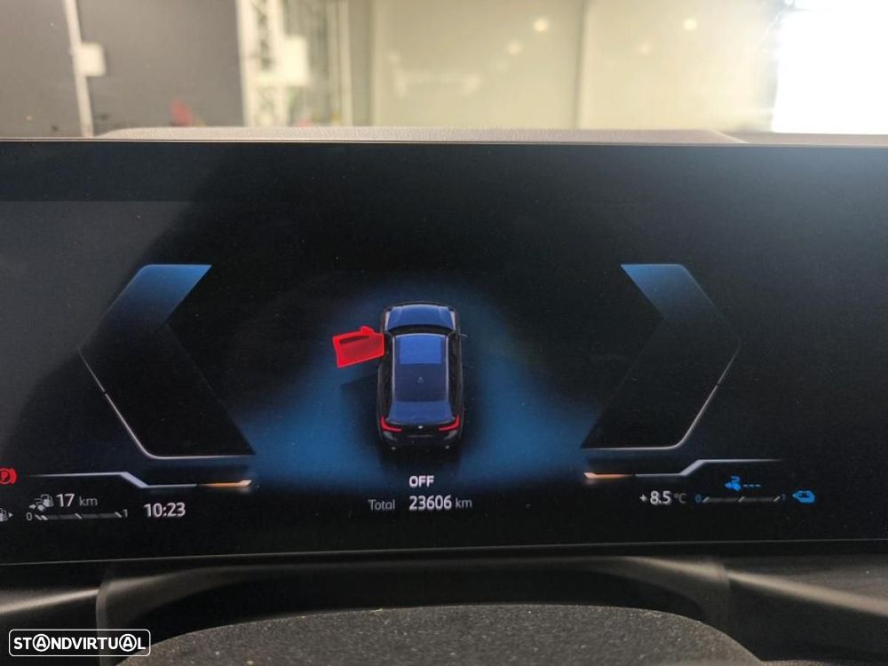 BMW 330 e Pack Desportivo M Auto - 5