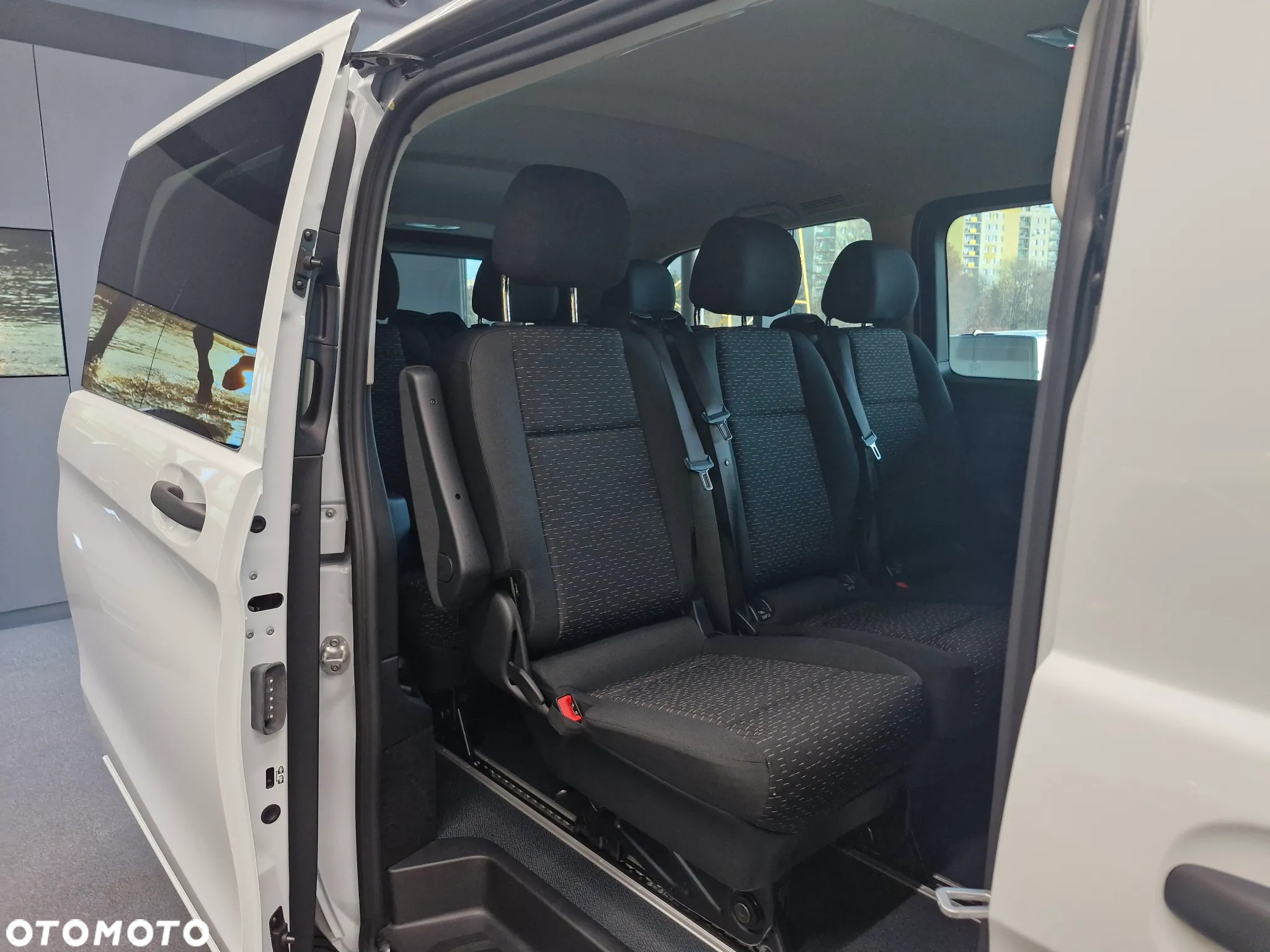 Mercedes-Benz Vito - 11
