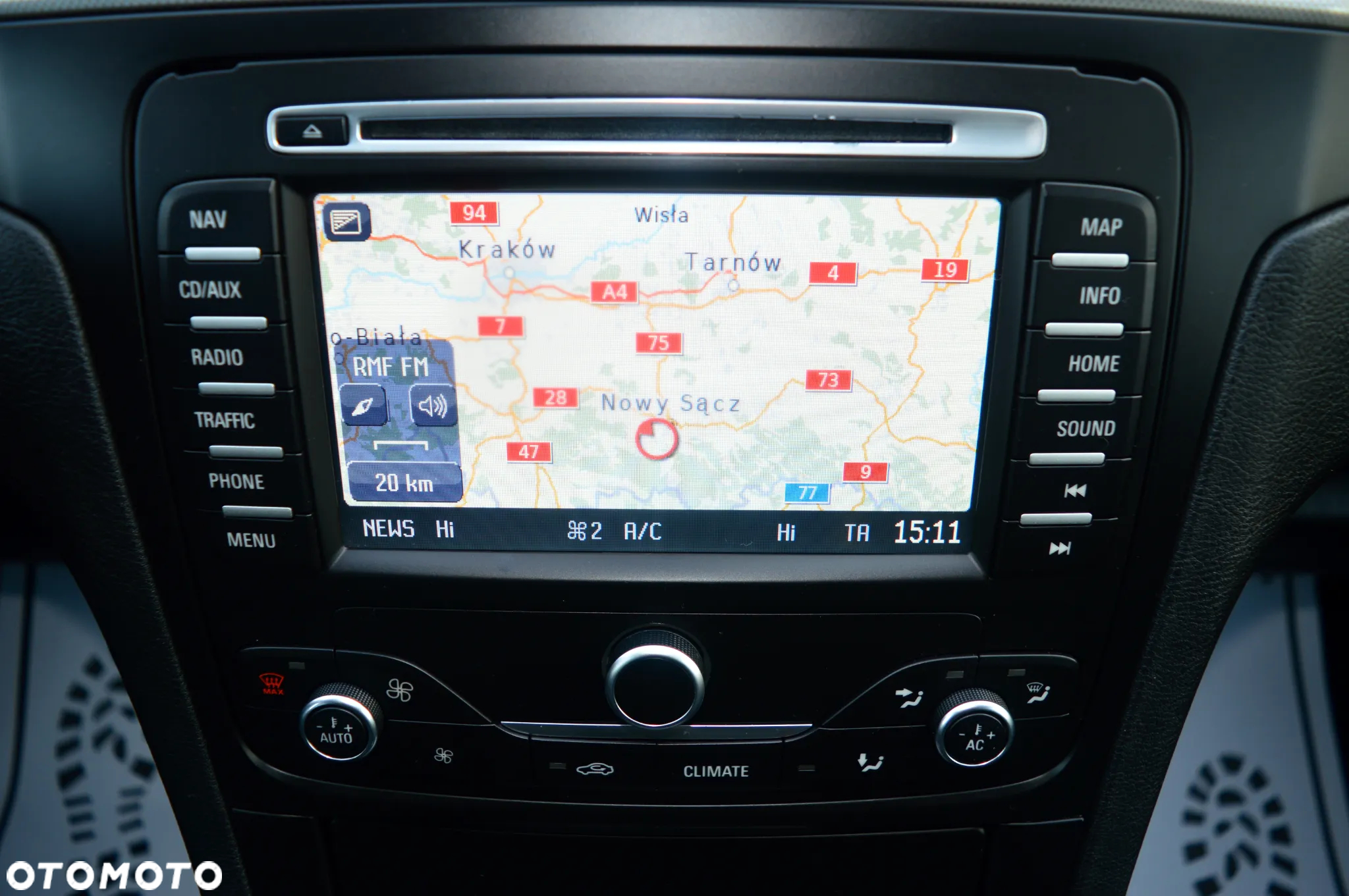 Ford S-Max - 24