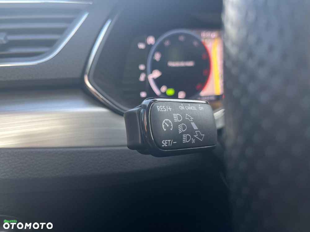 Skoda Superb 2.0 TDI SCR Ambition DSG - 16