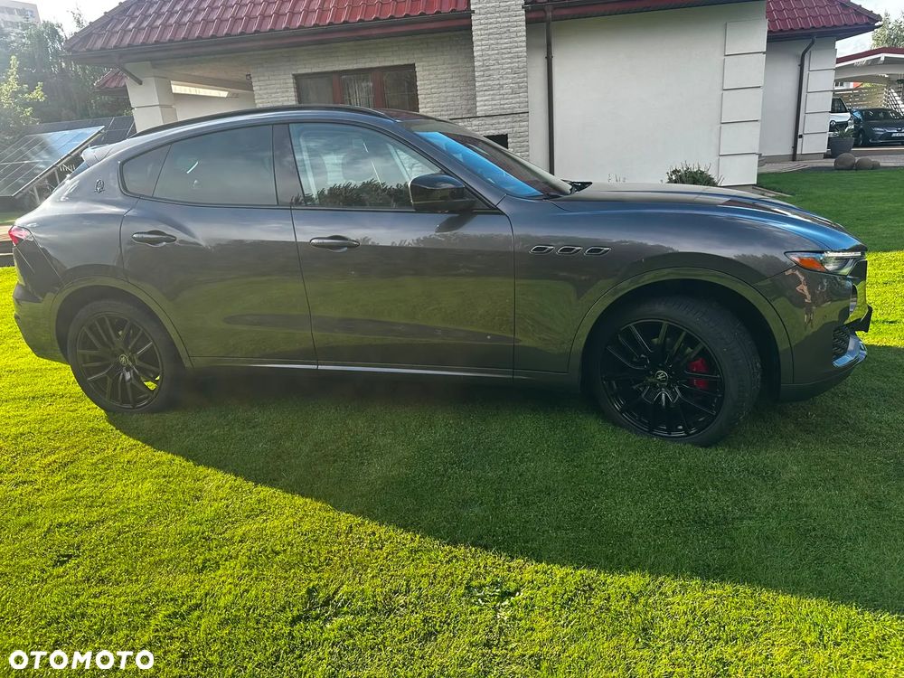 Maserati Levante - 7