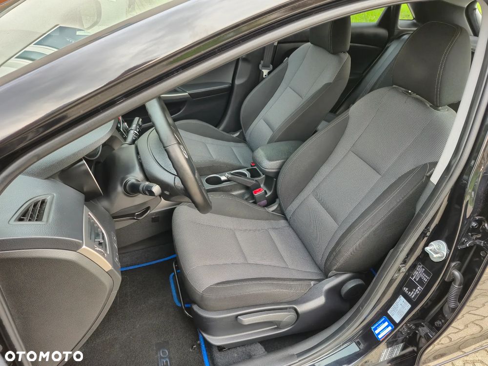 Hyundai i30 blue 1.6 GDI Style - 14