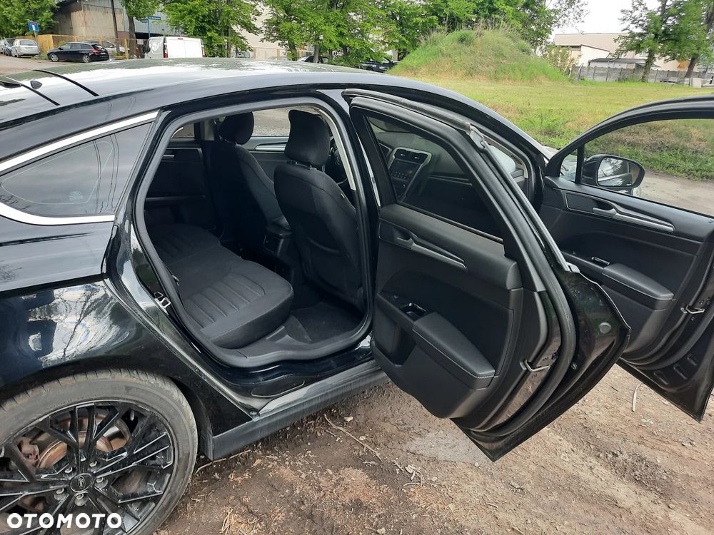 Ford Mondeo - 15