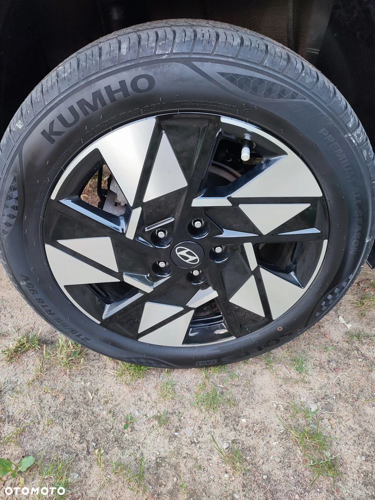 Hyundai Kona - 7