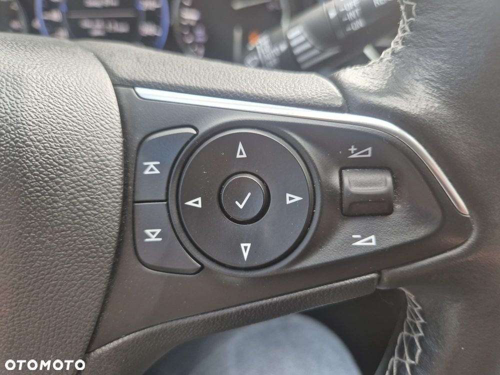 Opel Insignia 1.6 Business Innovation - 21