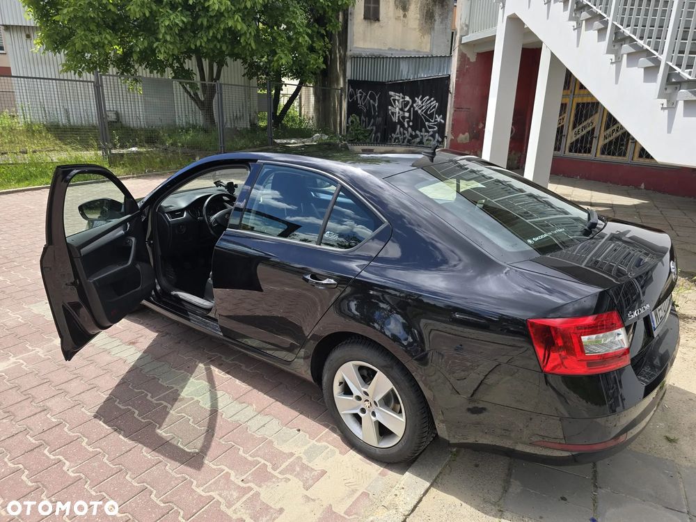 Skoda Octavia 1.6 TDI Ambition - 19