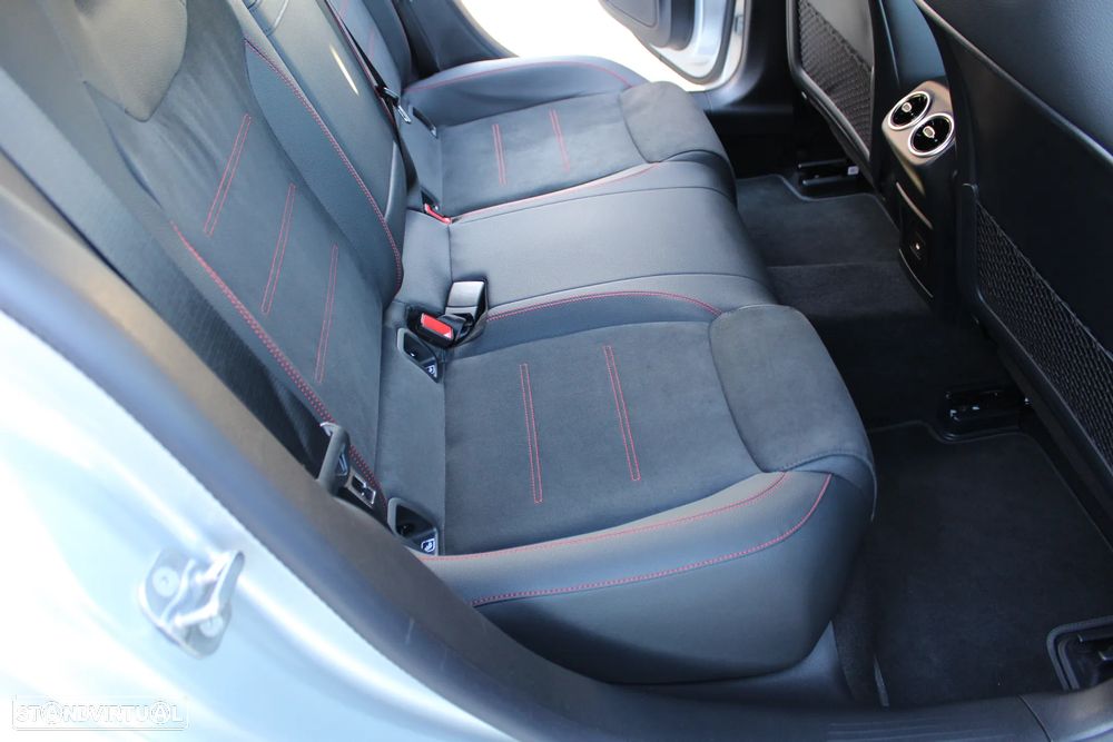 Mercedes-Benz CLA 200 7G-DCT AMG Line Advanced Plus - 47