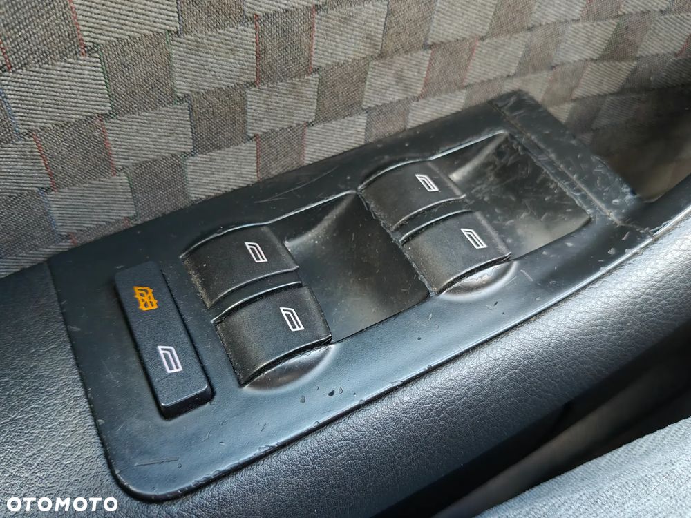 Audi A6 Avant - 22