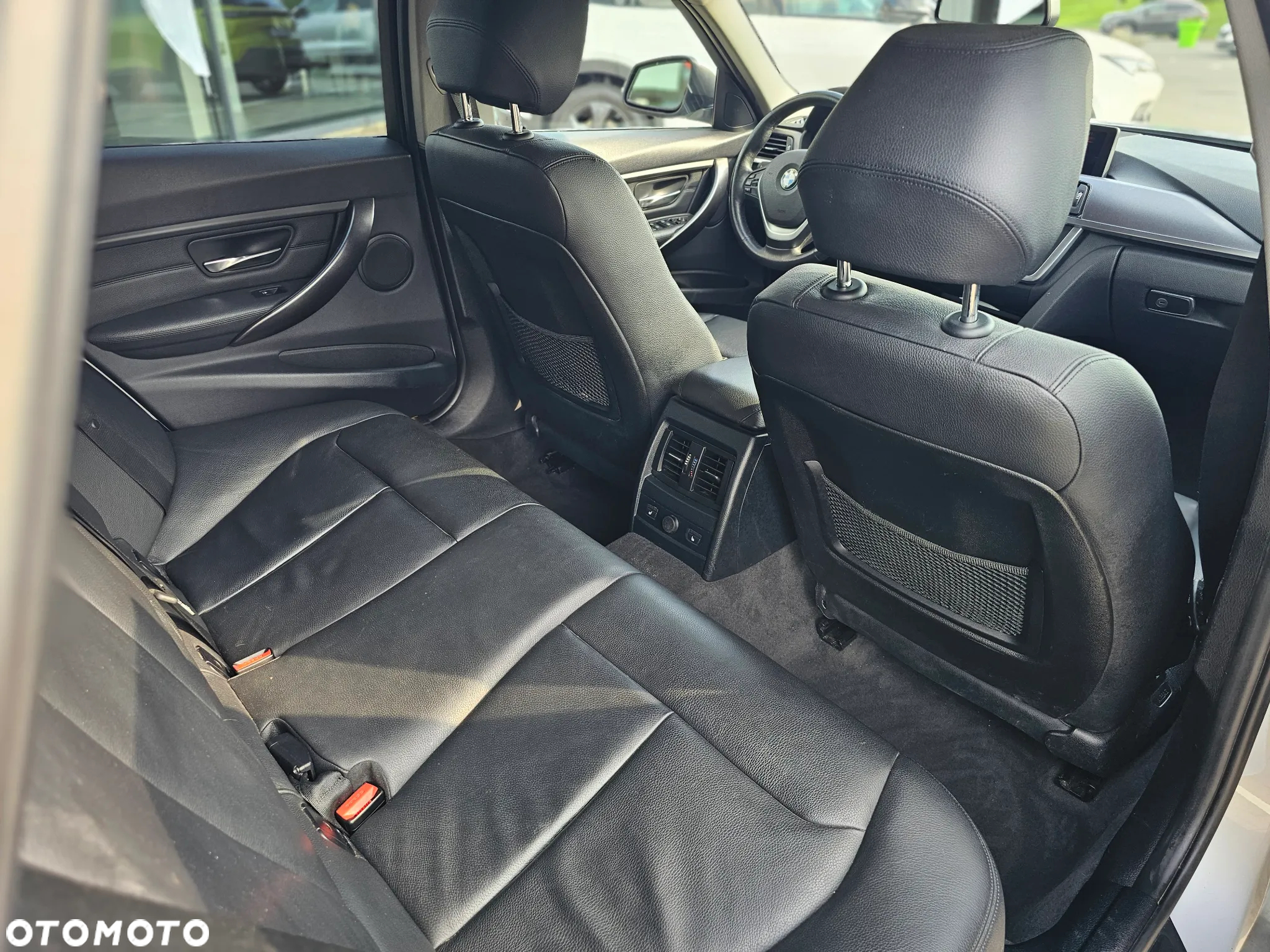 BMW Seria 3 328i Touring xDrive Luxury Line - 10