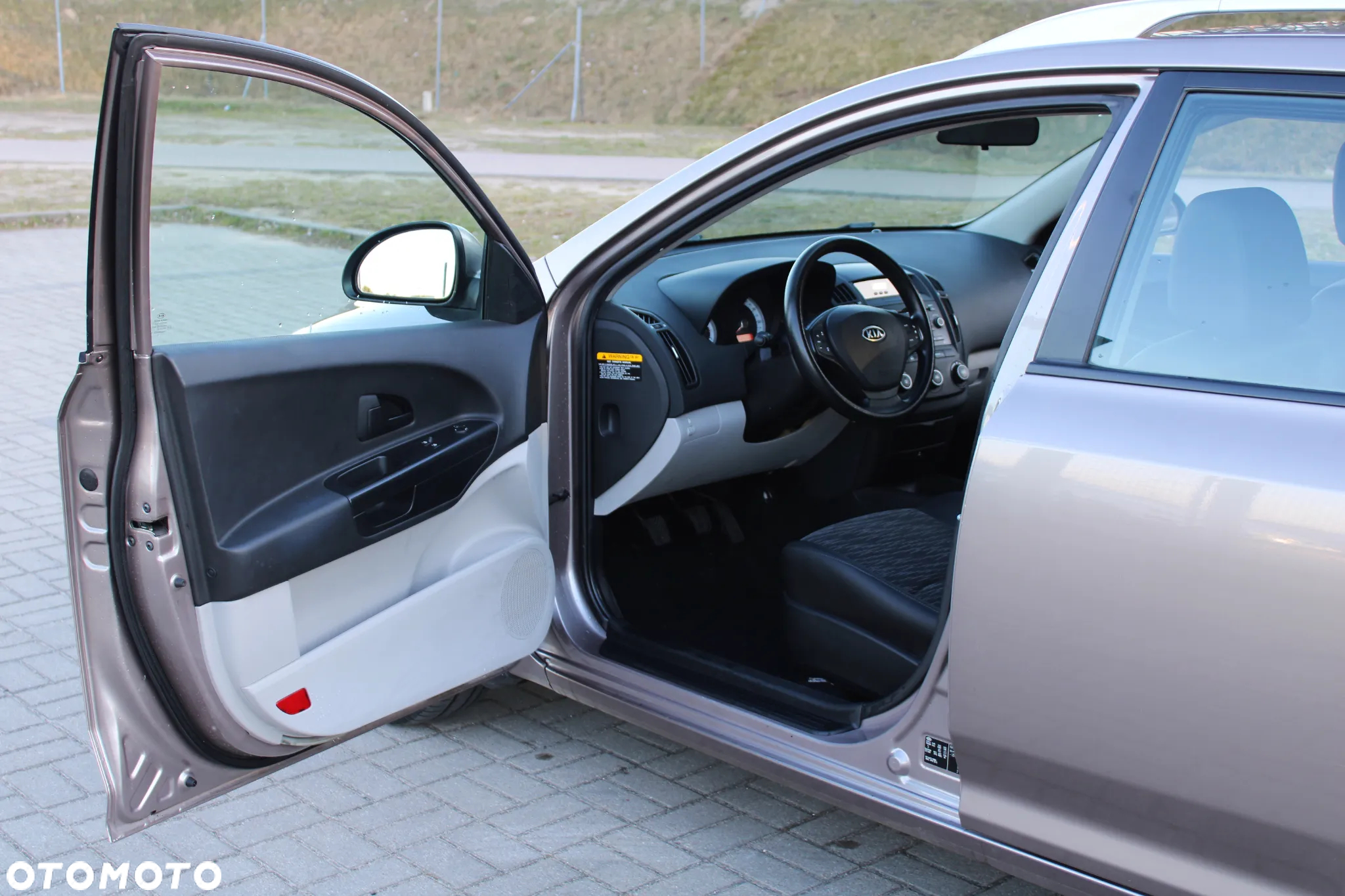 Kia Ceed - 21