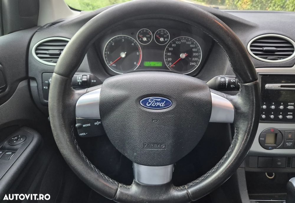 Ford Focus 1.6 TDCi Style - 6