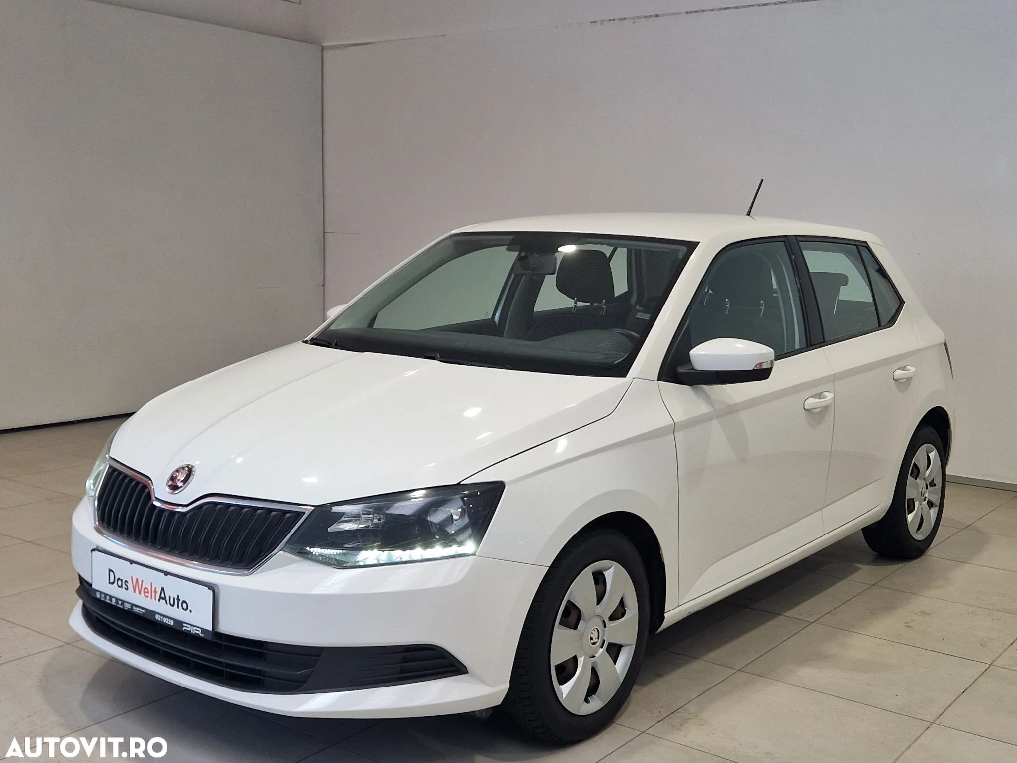 Skoda Fabia 1.0 TSI Ambition - 1