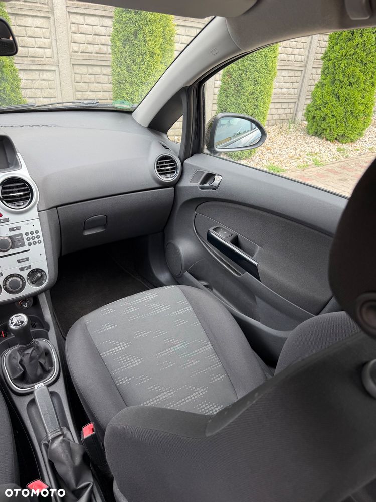 Opel Corsa 1.4 16V Navi - 35
